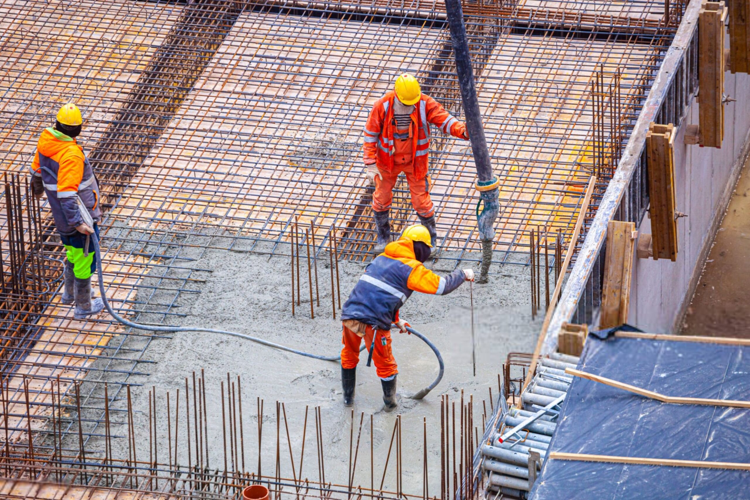 التحول الرقمي في قطاع المقاولات: كيف يقودك بناء برو إلى الكفاءة والربحية؟